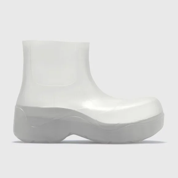 NIB Bottega Veneta Puddle Ankle Boots